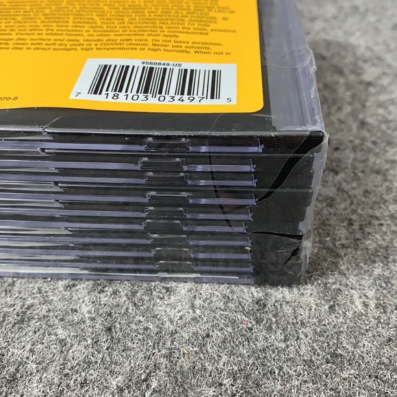 Staples DVD+RW Rewritable Discs 10-pack 4.7GB 2 Hrs Data Photos Music Video - Picture 12 of 12